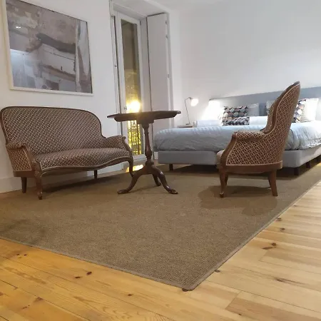 Combro 77 Charming By Get Your Apartamento *