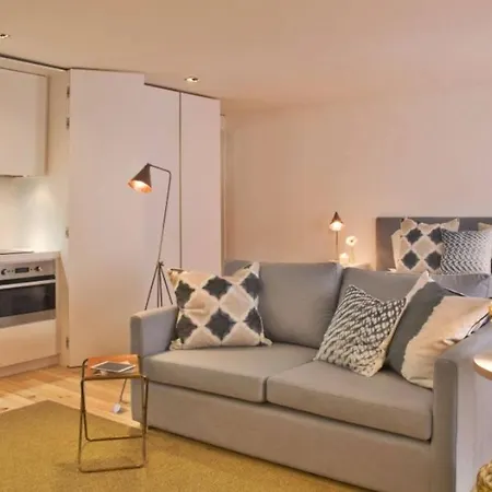 Combro 77 Charming By Get Your Apartamento